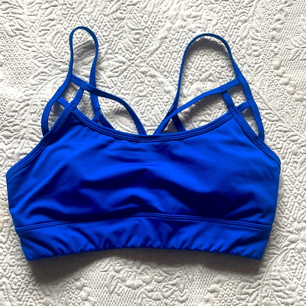 Marika Tek padded workout top crop size S small Blue